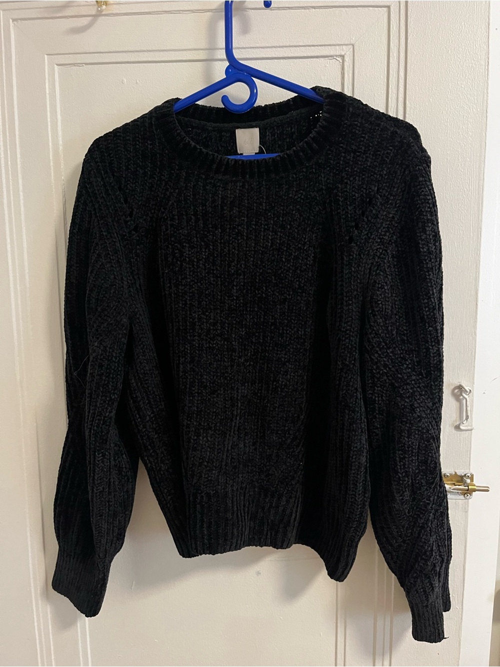 H&M Black Ribbed Crewneck Sweater